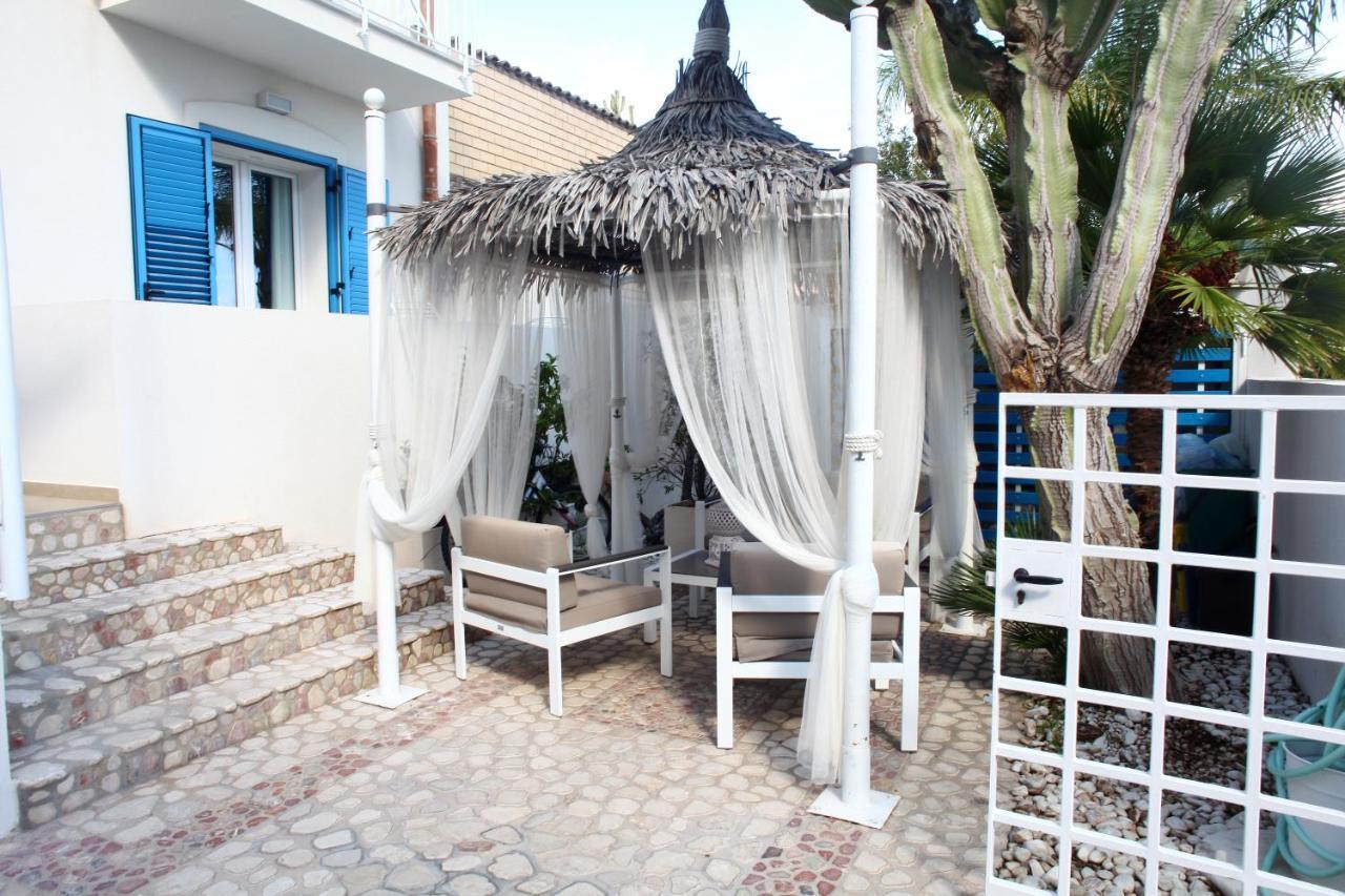 Rivazzurra Design Rooms San Vito Lo Capo Exteriör bild